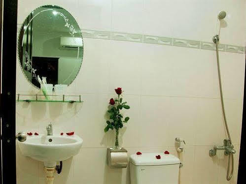 Begonia Hotel Nha Trang Kültér fotó
